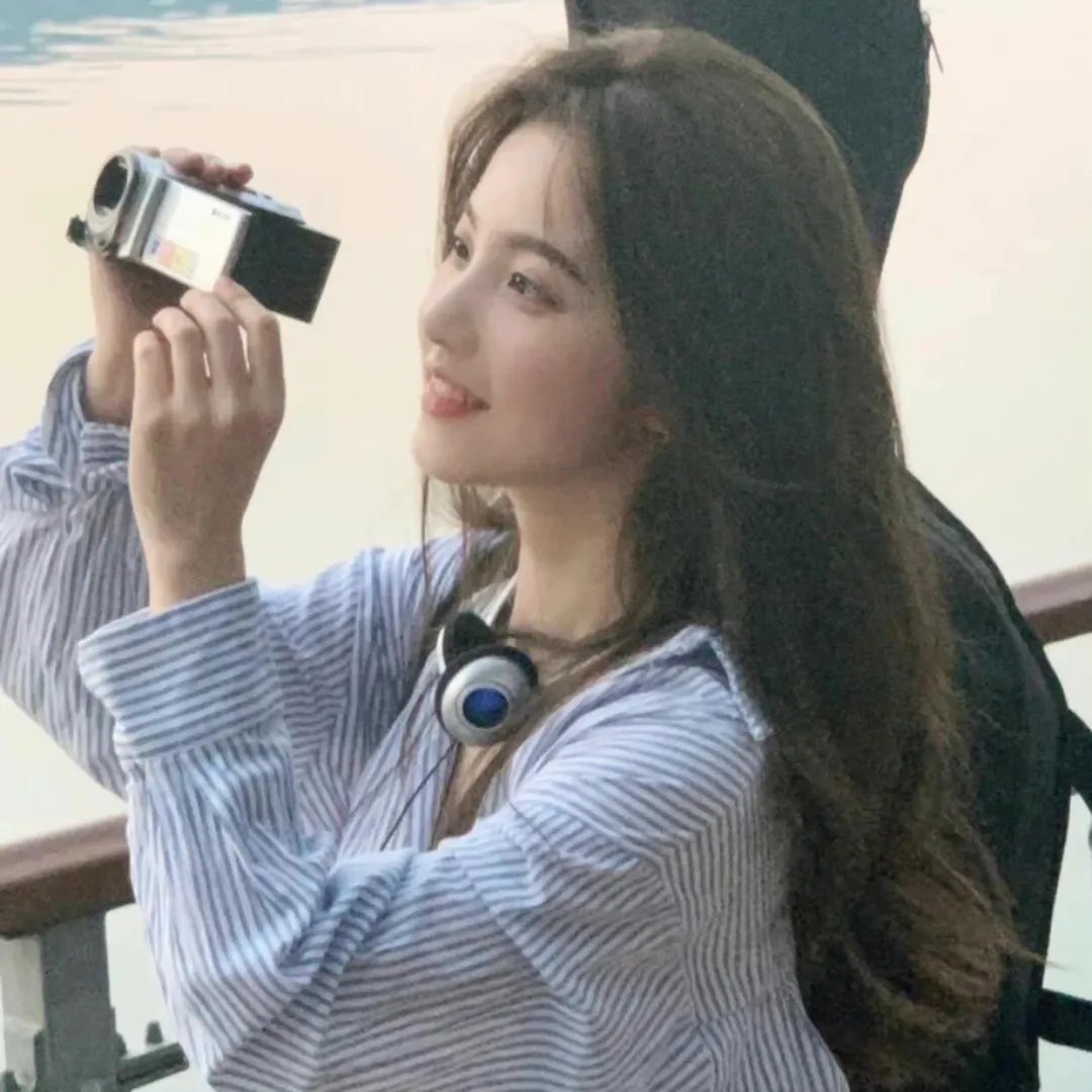 科莱特海报