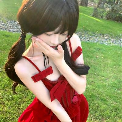 钢铁少女团2海报